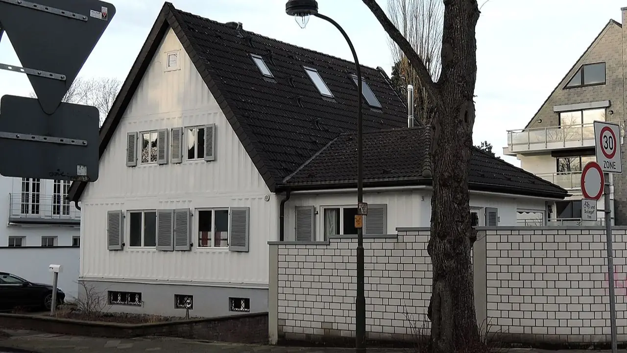 man steel houses dusseldorf